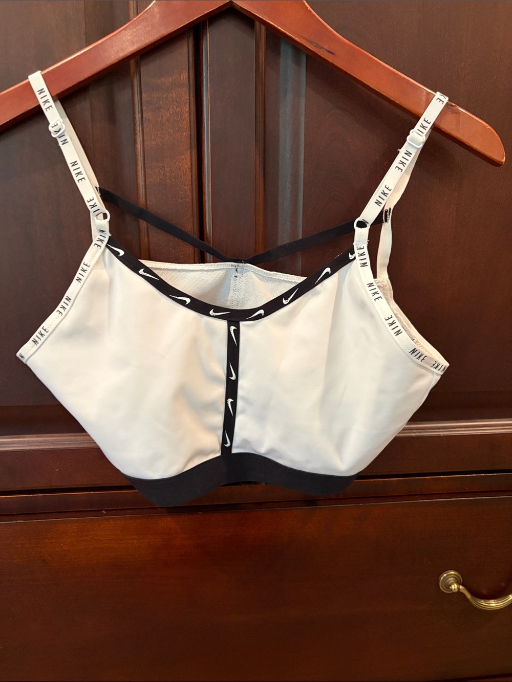 NIKE Black and White Strappy Sportsbra